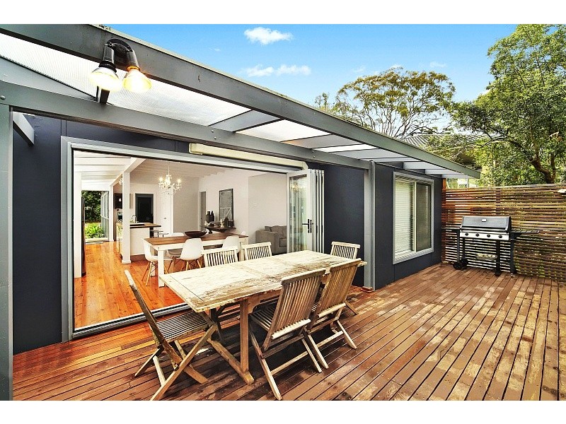 6 Emerald Avenue, Pearl Beach NSW 2256