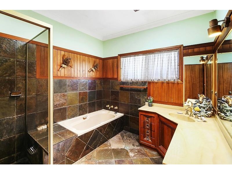 23 Pearl Beach Drive, Pearl Beach NSW 2256