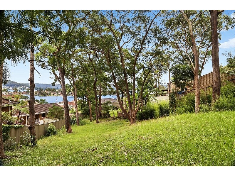 46 Yugari Cresent, Daleys Point NSW 2257