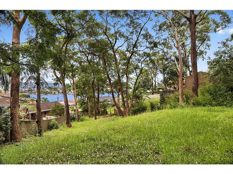 46 Yugari Cresent, Daleys Point NSW 2257
