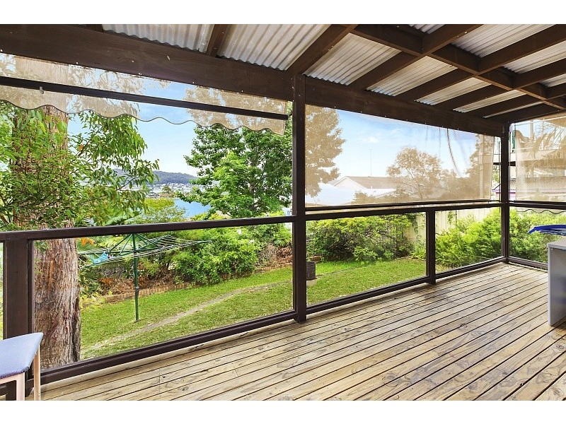 54 Yugari Cresent, Daleys Point NSW 2257