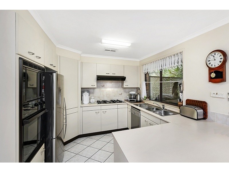 31 Daley Avenue, Daleys Point NSW 2257