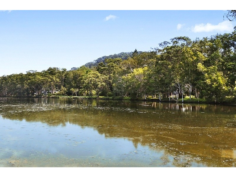 49 Coral Cres, Pearl Beach NSW 2256