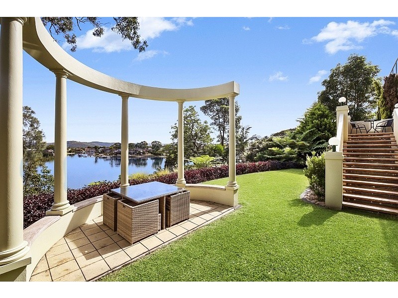 14 Daley Avenue, Daleys Point NSW 2257
