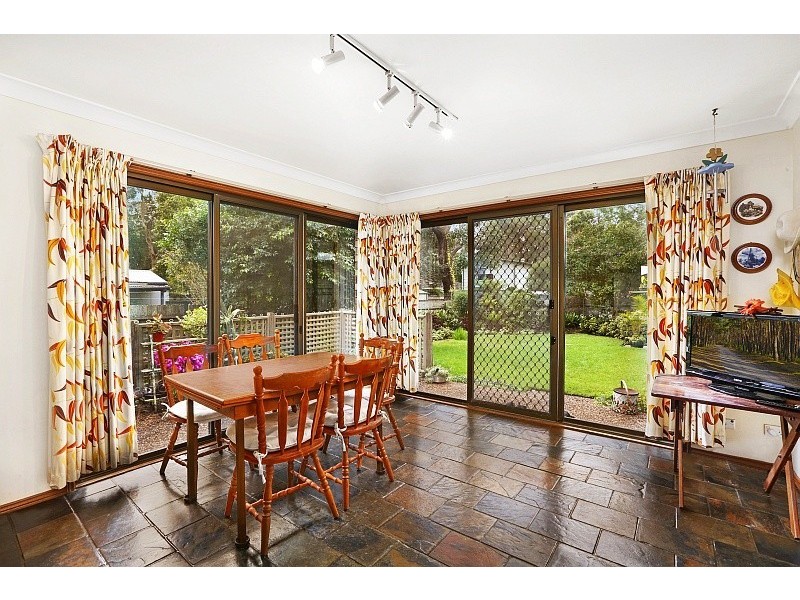 4 Cornelian Road, Pearl Beach NSW 2256