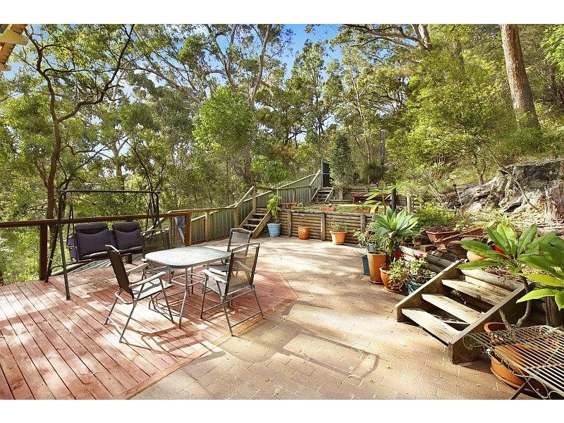 3 Daley Avenue, Daleys Point NSW 2257