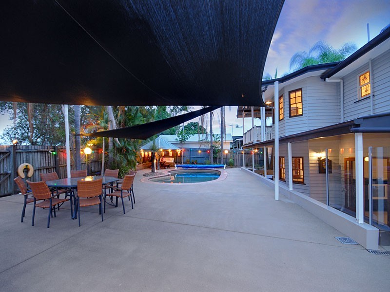 4 Sturt Street, Kedron QLD 4031