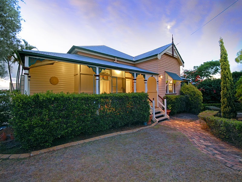81 Oriel Road, Clayfield QLD 4011