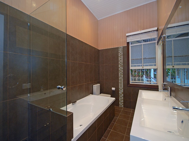 81 Oriel Road, Clayfield QLD 4011