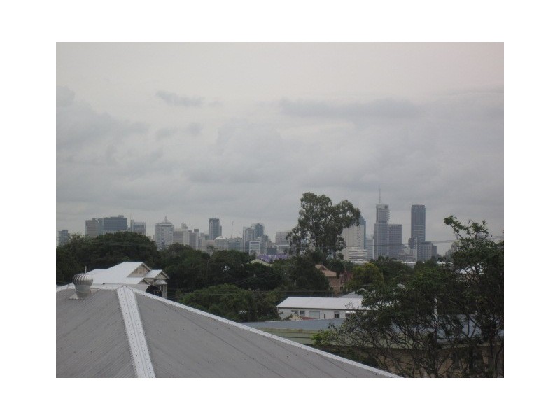 55 Newdegate Street, Greenslopes QLD 4120