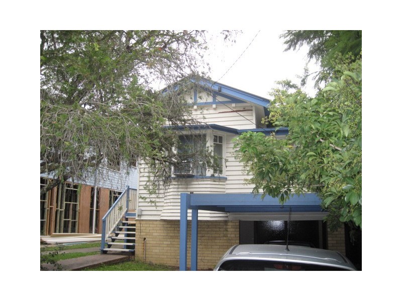 55 Newdegate Street, Greenslopes QLD 4120