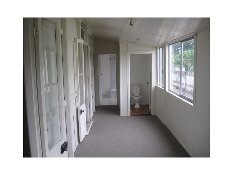 61 Dudleigh Street, North Booval QLD 4304