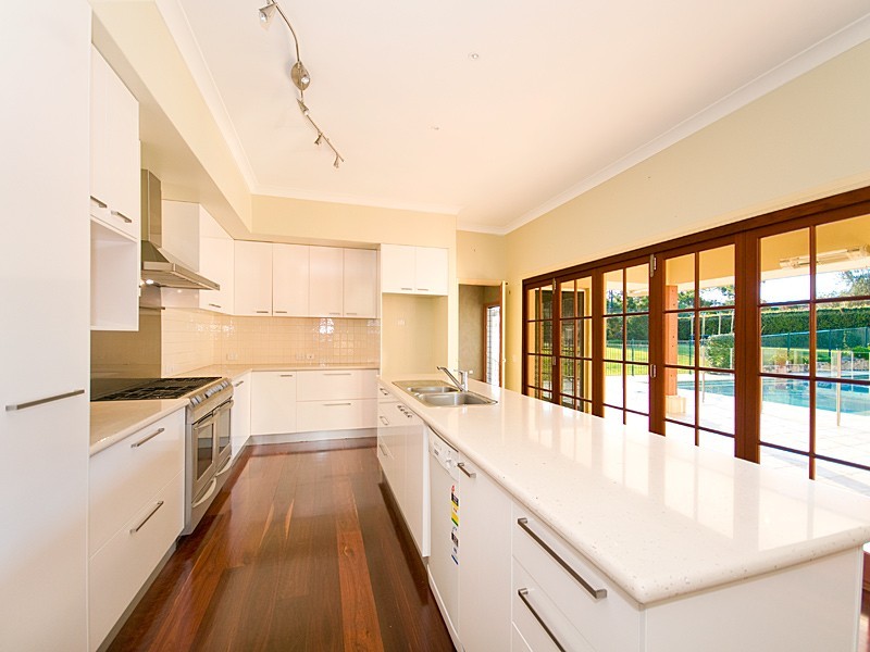 11 Thornton Drive, Thornlands QLD 4164