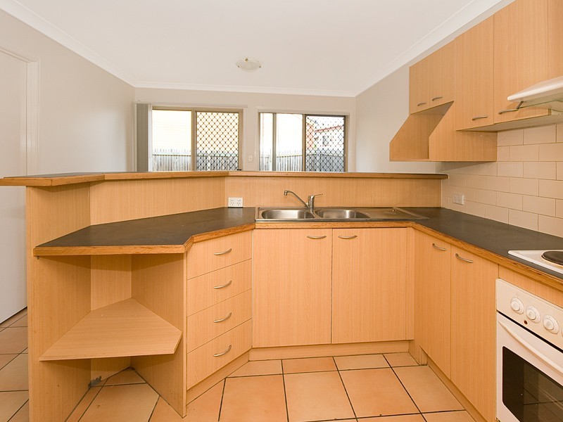 13/31 Birdwood Rd, Holland Park West QLD 4121