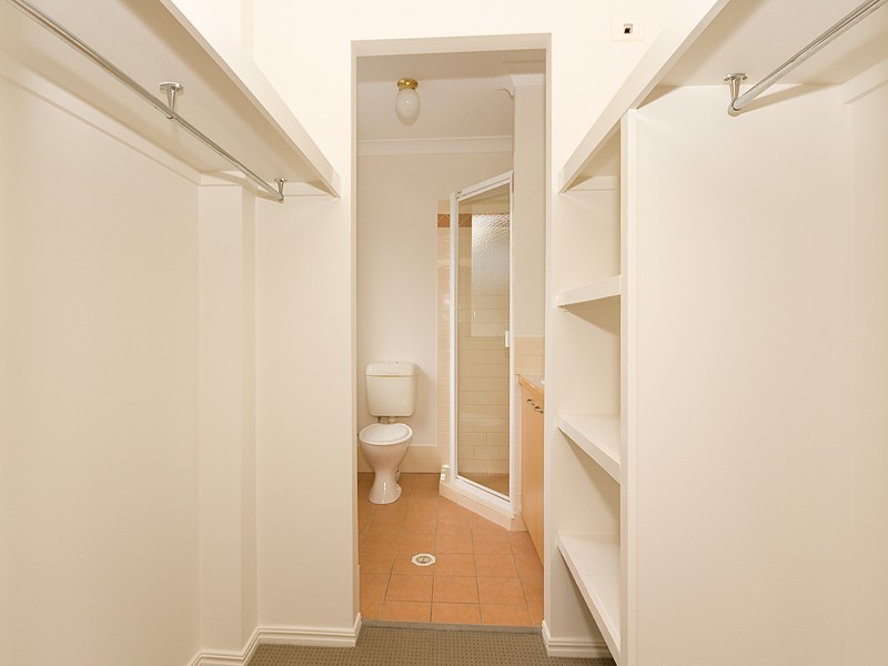 13/31 Birdwood Rd, Holland Park West QLD 4121