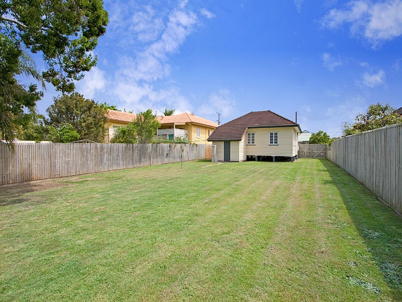 40 Nathan Street, Brighton QLD 4017