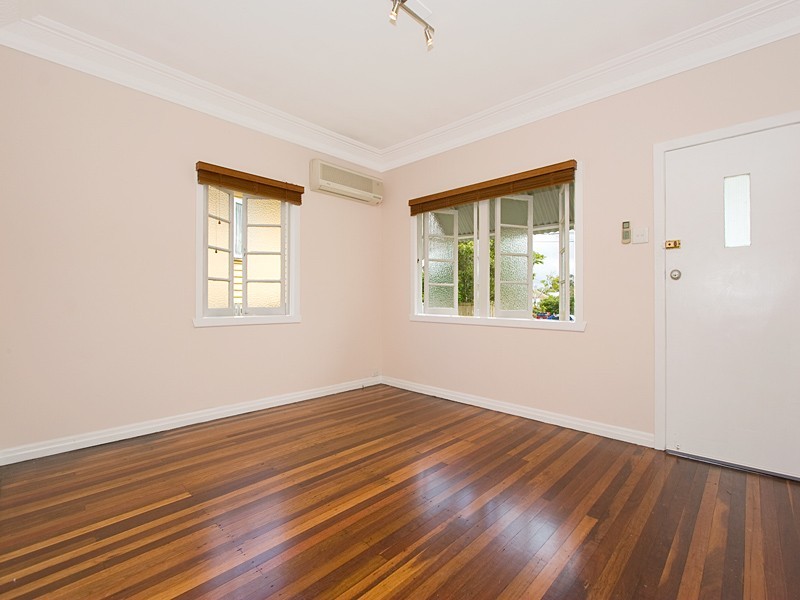 40 Nathan Street, Brighton QLD 4017