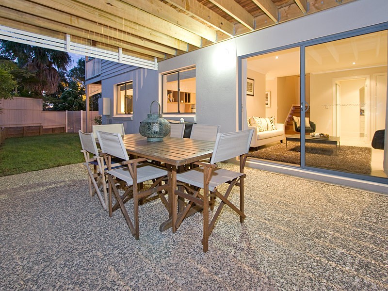 33 Prospect Road, Gaythorne QLD 4051