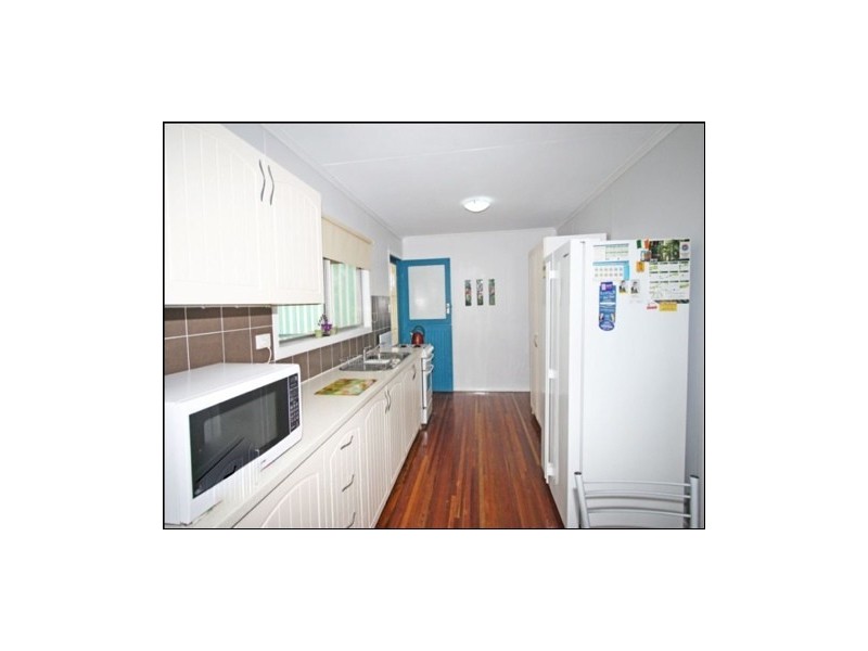 12 Michele Street, Gailes QLD 4300