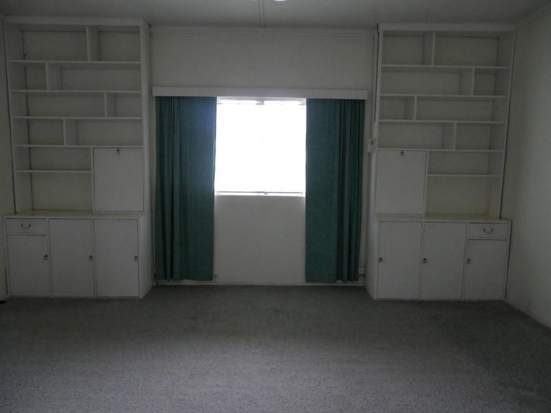 24 Glossop Street, Brassall QLD 4305