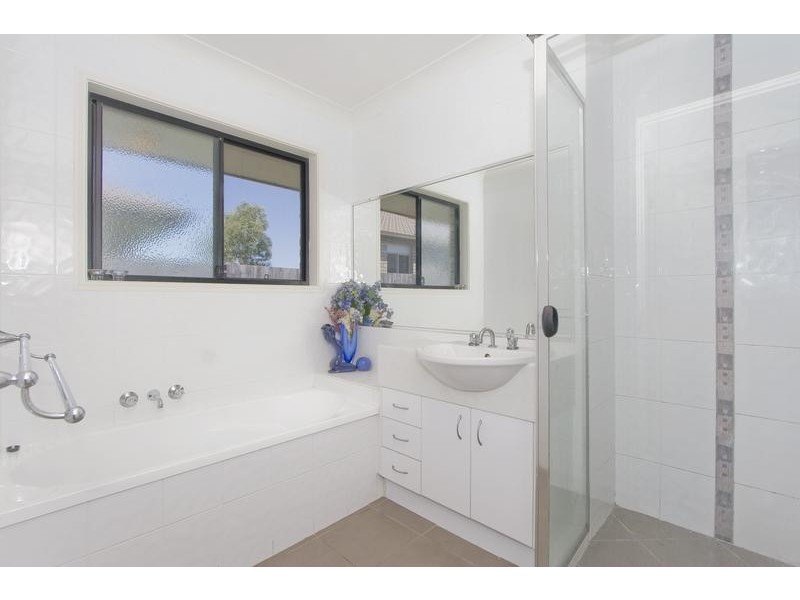 22 Griffen Place, Crestmead QLD 4132