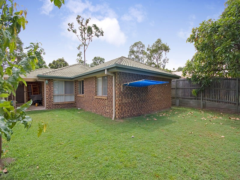 7 Rundle Street, Forest Lake QLD 4078