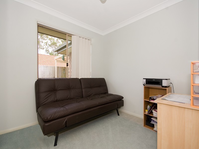 7 Rundle Street, Forest Lake QLD 4078