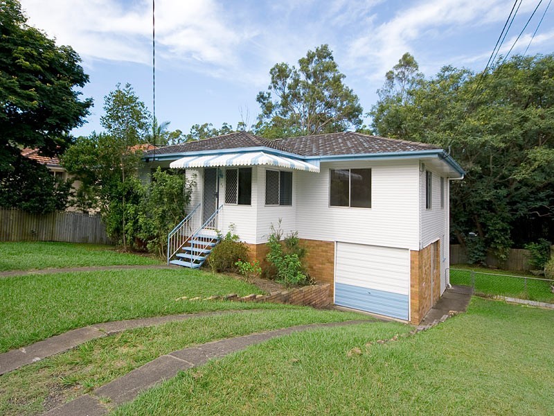 37 Hillock Street, Coorparoo QLD 4151