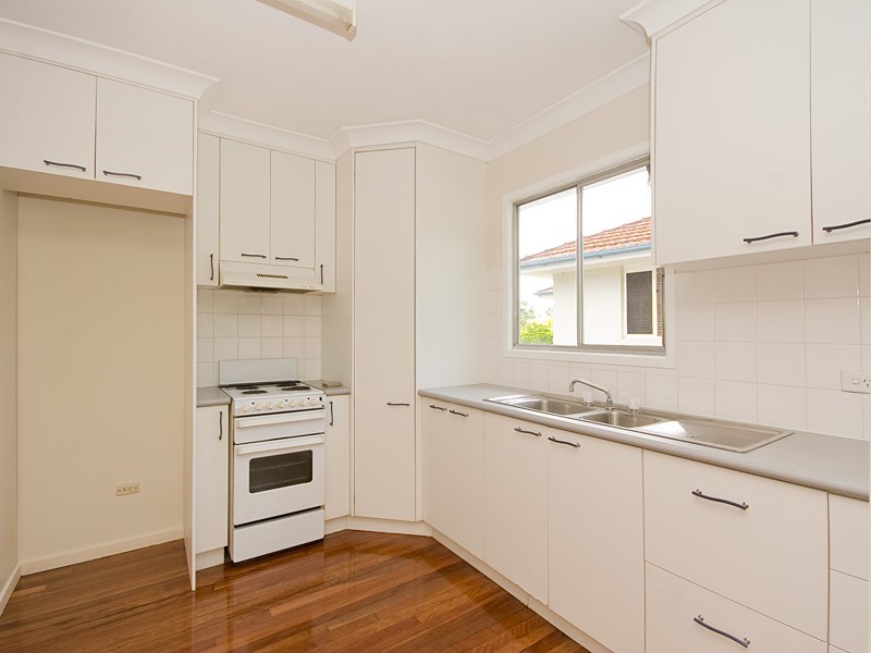 37 Hillock Street, Coorparoo QLD 4151