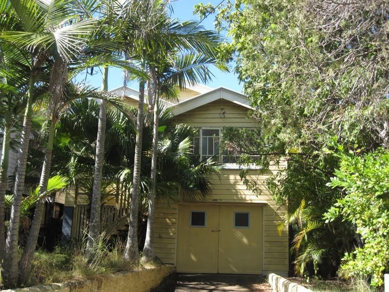 12 Norman Street, East Brisbane QLD 4169