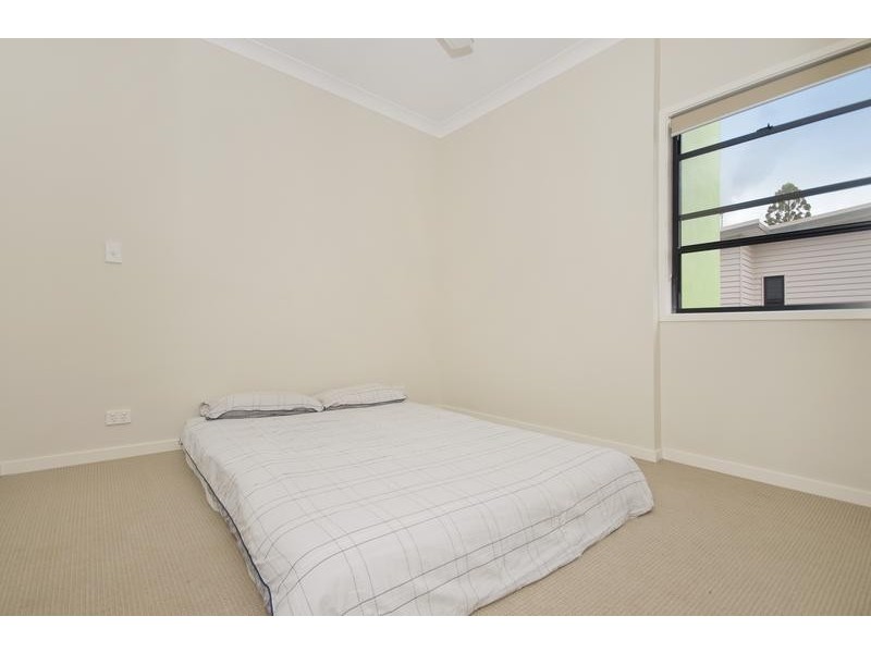 2/7 Bradley Ave, Kedron QLD 4031
