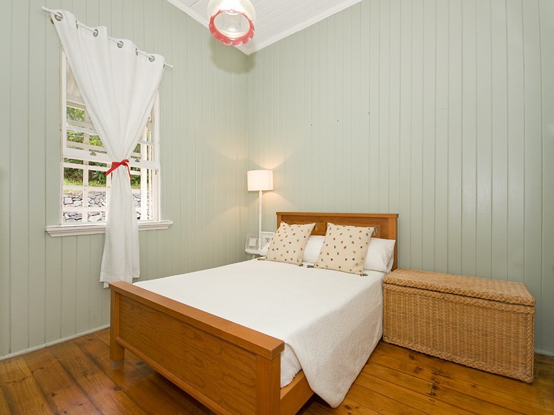 40 Rosalie Street, Bardon QLD 4065