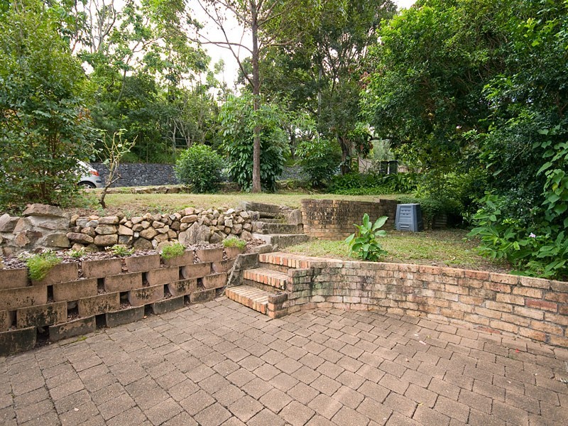 40 Rosalie Street, Bardon QLD 4065