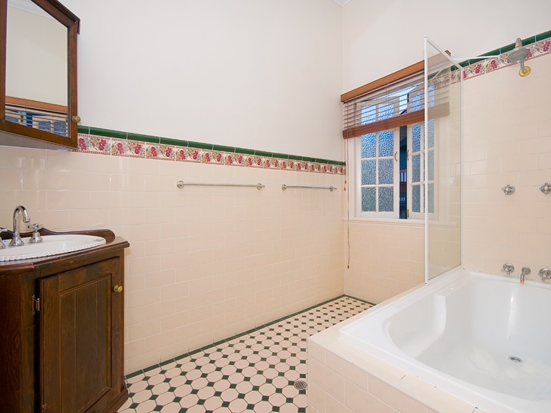 48 Beaconsfield Terrace, Gordon Park QLD 4031
