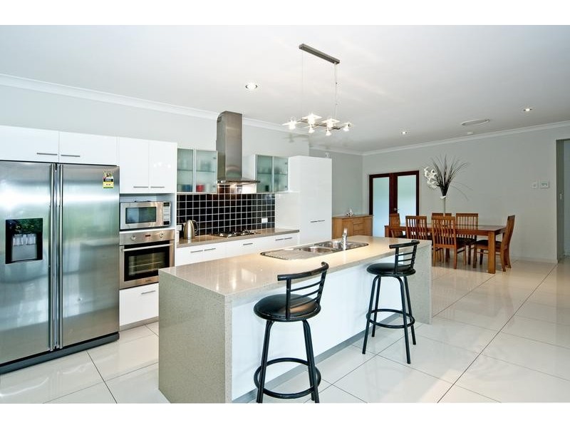 24 Raven Court, Karalee QLD 4306