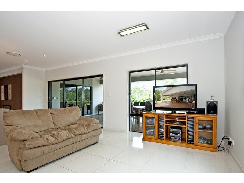 24 Raven Court, Karalee QLD 4306