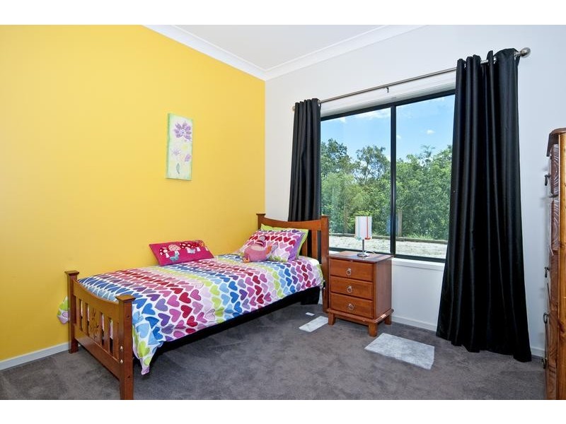 24 Raven Court, Karalee QLD 4306