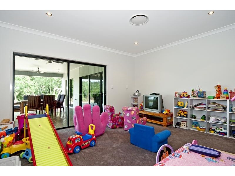 24 Raven Court, Karalee QLD 4306