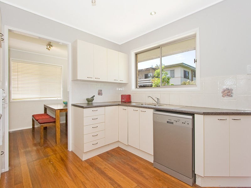 14 Elmstead Street, Keperra QLD 4054
