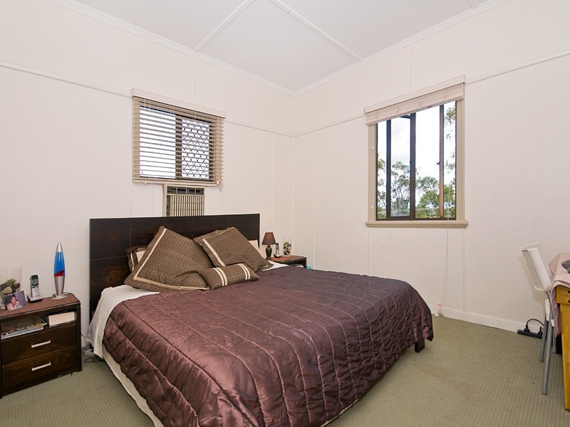 55a Stephenson St, Coalfalls QLD 4305