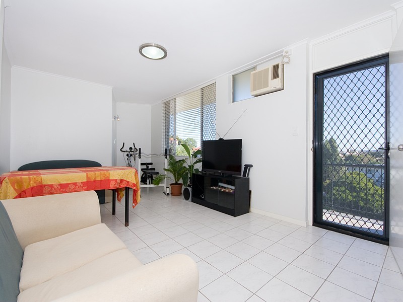14/3 Blakeney Street, Highgate Hill QLD 4101