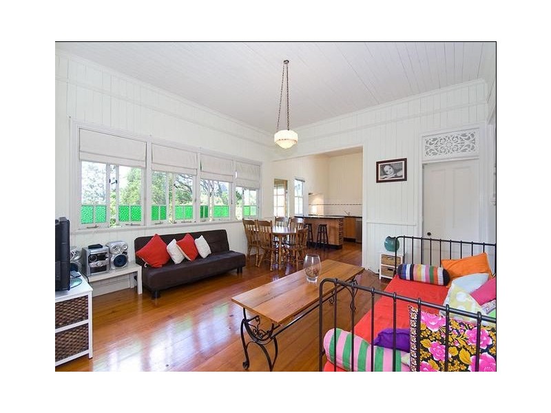 22 Jubilee Terrace, Ashgrove QLD 4060
