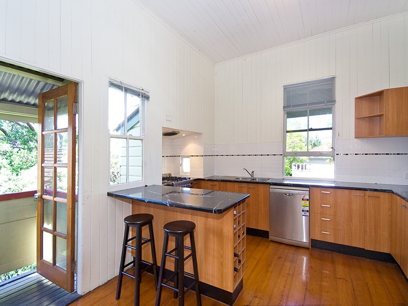 22 Jubilee Terrace, Ashgrove QLD 4060
