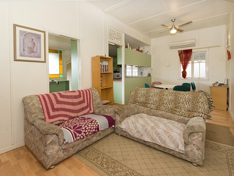 8 High Street, Ipswich QLD 4305