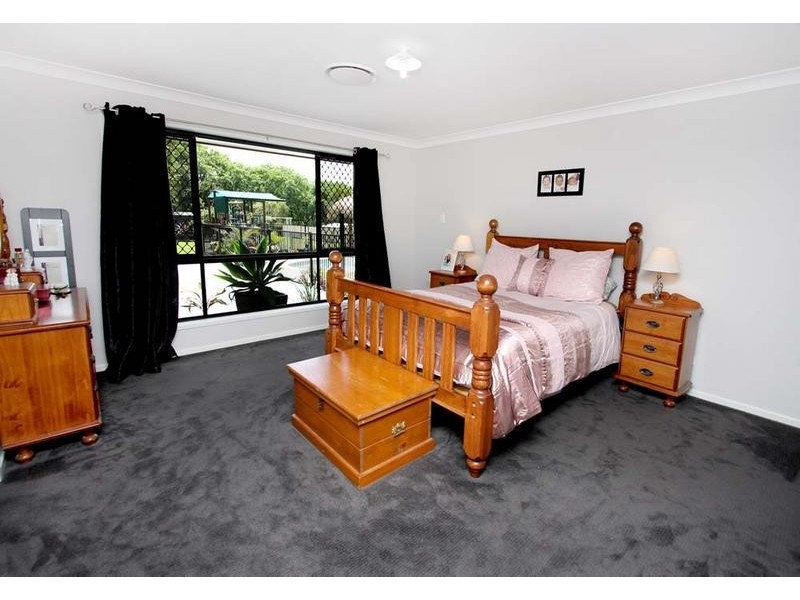 87 Lyndon Way, Karalee QLD 4306