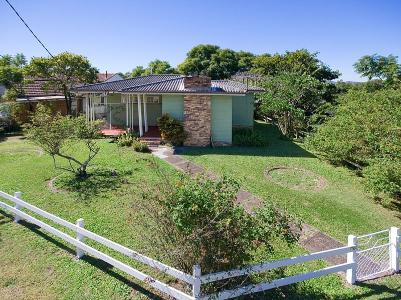 102 Capella Street, Coorparoo QLD 4151