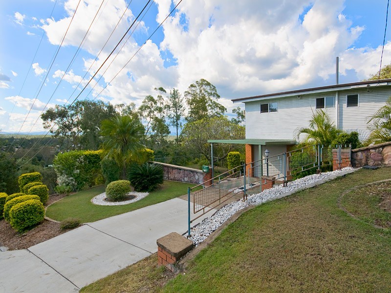 67 Stephenson St, Coalfalls QLD 4305