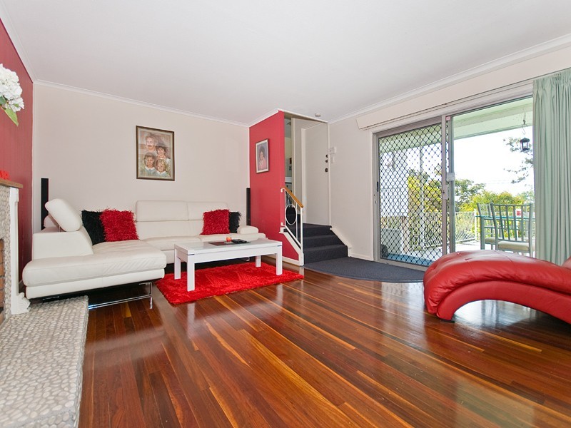 67 Stephenson St, Coalfalls QLD 4305
