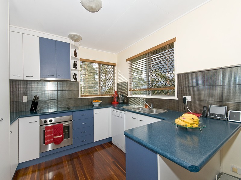 67 Stephenson St, Coalfalls QLD 4305