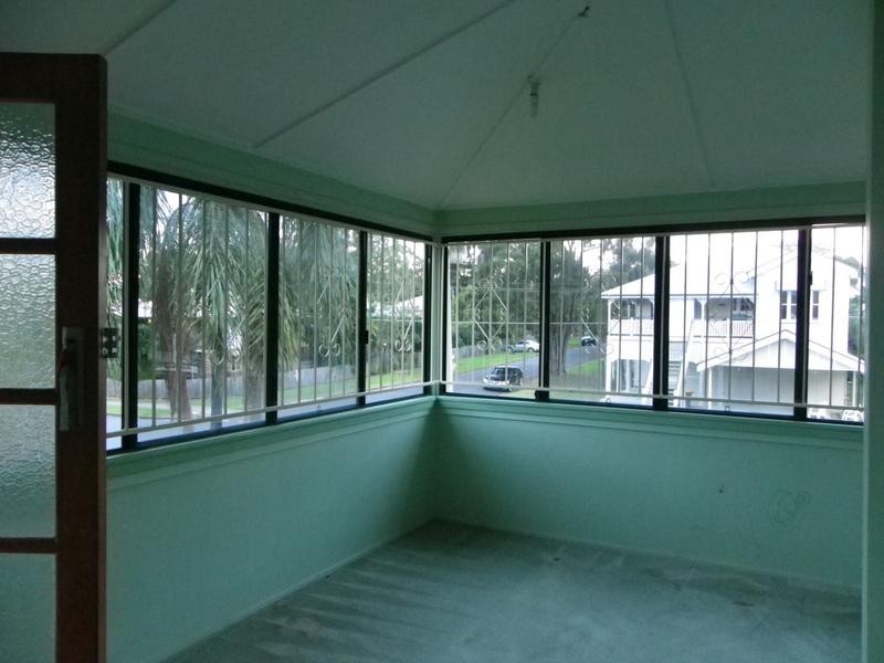 2/73 Primrose Street, Sherwood QLD 4075